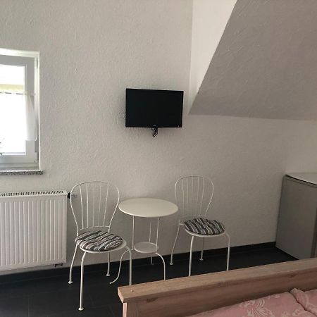 Gaestehaus Glock II Marbach am Neckar Bagian luar foto